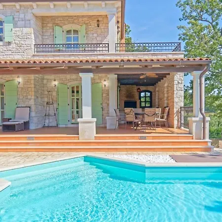 Romana - Luxury With Swimming Pool Villa Višnjan
