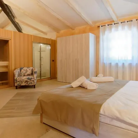 Villa Romana - Luxury With Swimming Pool Višnjan