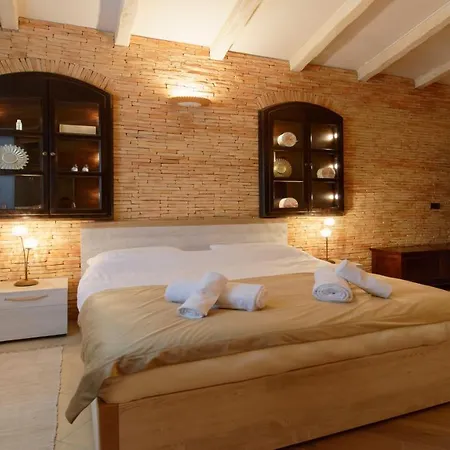 Villa Romana - Luxury With Swimming Pool